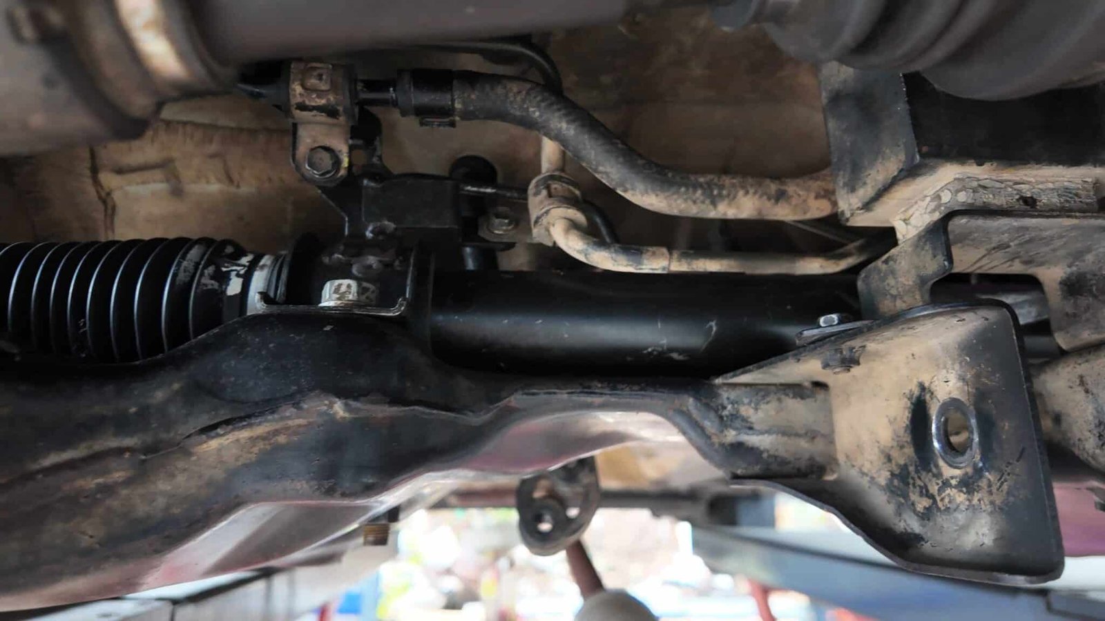 Hệ Thống Lái (Steering System)