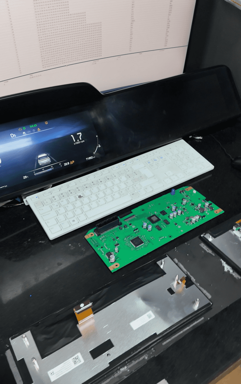 SỬA CHỮA ĐỒNG HỒ TAPLO KIA CARNIVAL TẠI VES WORKSHOP 7 Ưu điểm của dịch vụ sửa đồng hồ Kia Carnival tại Ves Workshop.