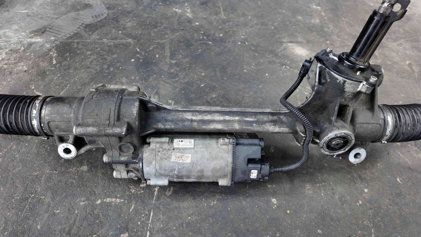 Quy trình thay thế thước lái điện Mercedes-Benz GLK 220