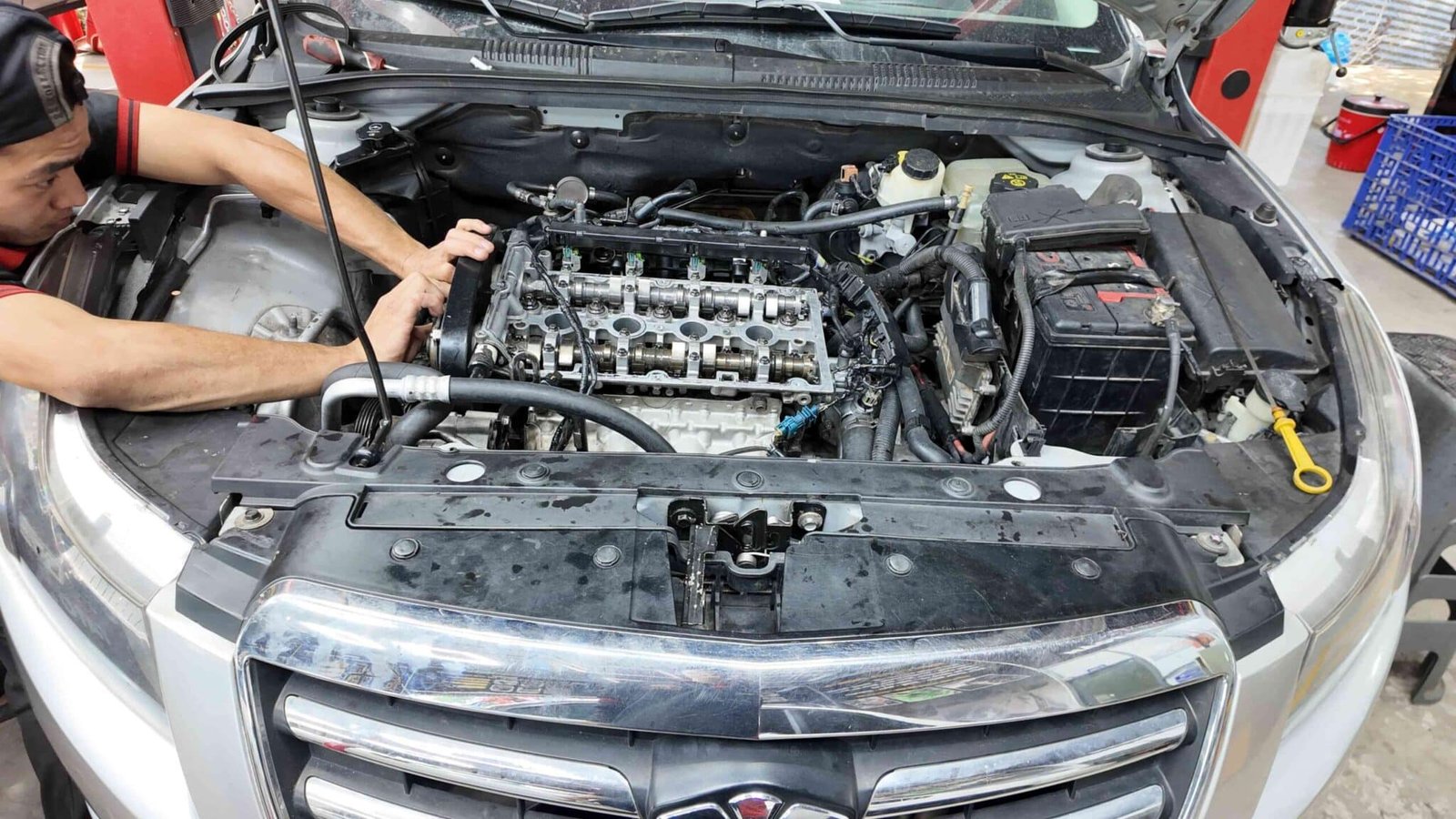 Đại Tu Động Cơ Daewoo Lacetti Chuẩn Xác Tại Ves Workshop - Giải Pháp Toàn Diện Cho Sự Bền Bỉ Vượt Trội