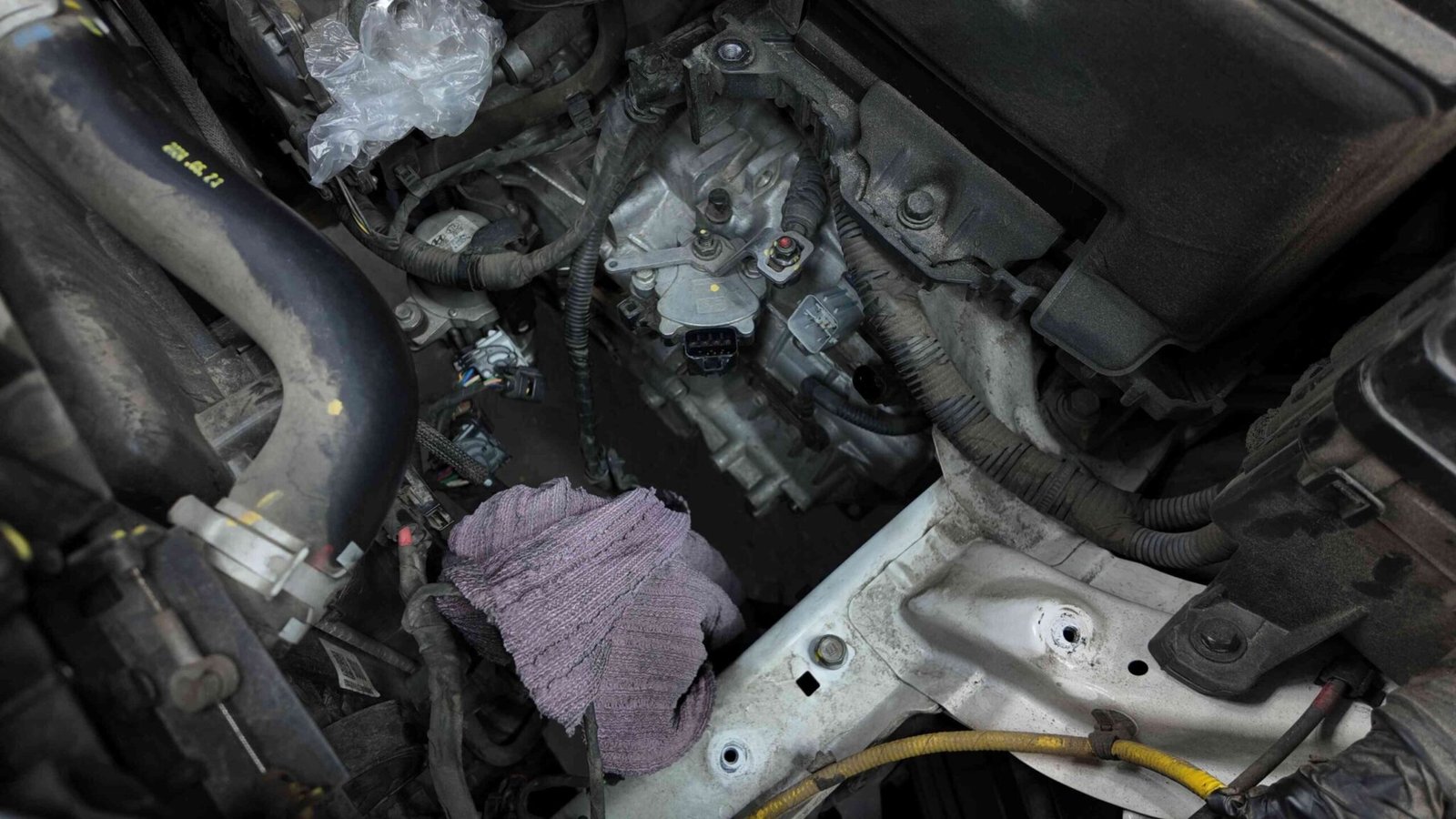 Hiểu Về Bộ Điều Khiển Ly Hợp Kép (Mechatronic Unit) trên Hyundai Kona