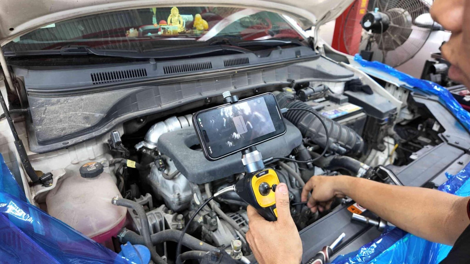 Triệu chứng và dấu hiệu cần vệ sinh họng nạp