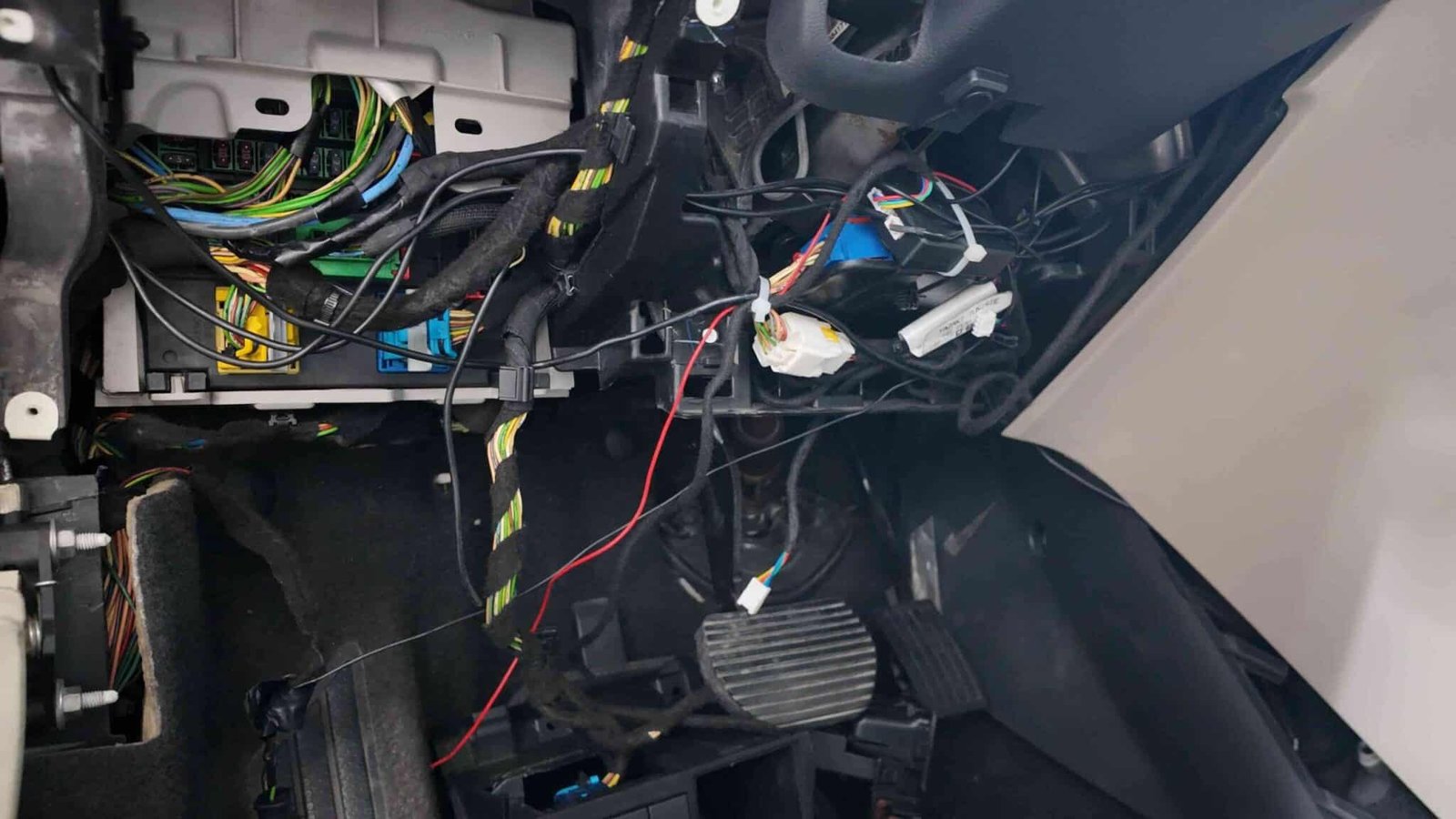 SỬA CHỮA HỆ THỐNG ĐIỆN PEUGEOT 508 - VES WORKSHOP 13 Kêu Gọi Hành Động & Lợi Ích Dành Cho Bạn