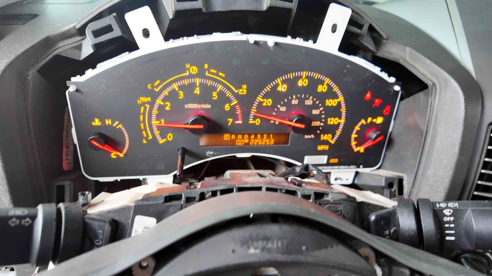 Dấu hiệu cảnh báo trục trặc hệ thống điện