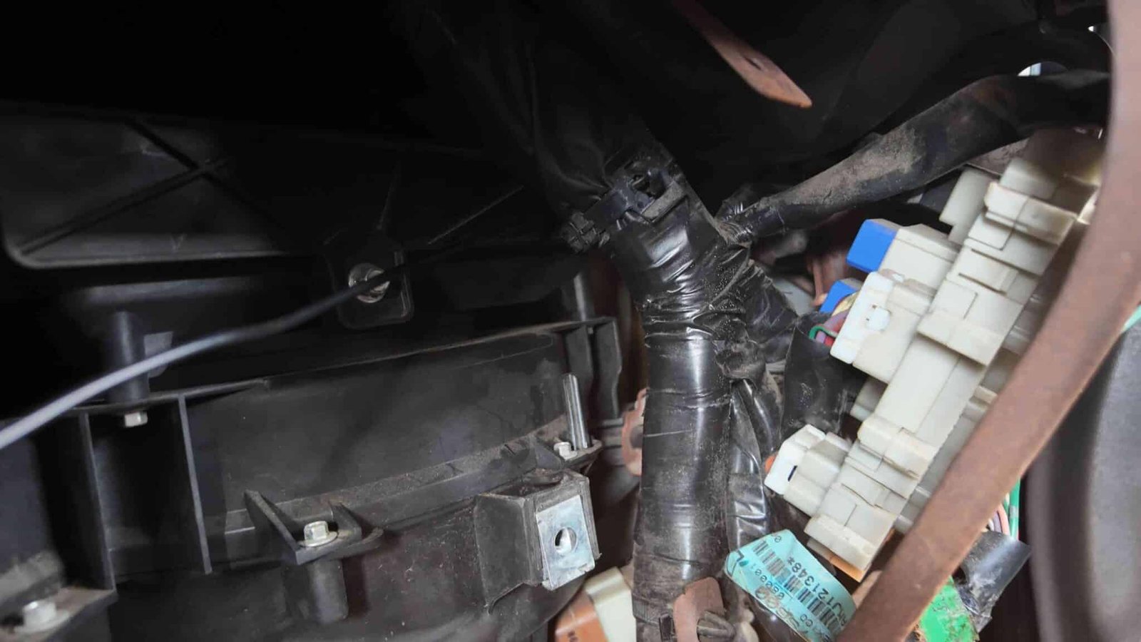 Lợi ích khi sử dụng dịch vụ bảo dưỡng hệ thống điện tại VES Workshop