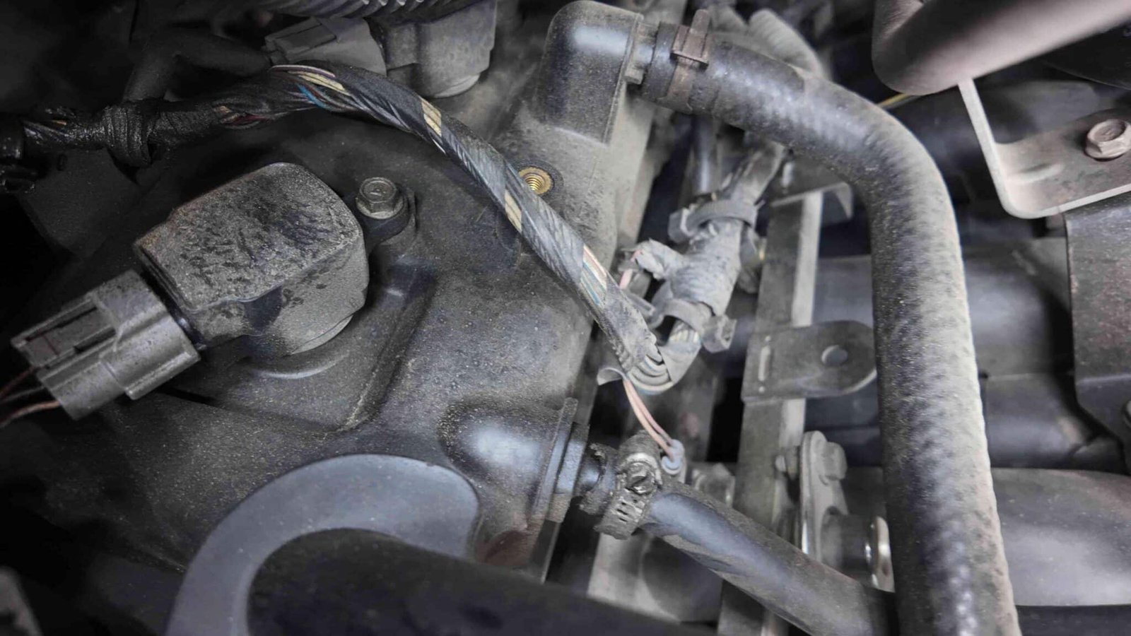 kiểm tra hệ thống đánh lửa động cơ 