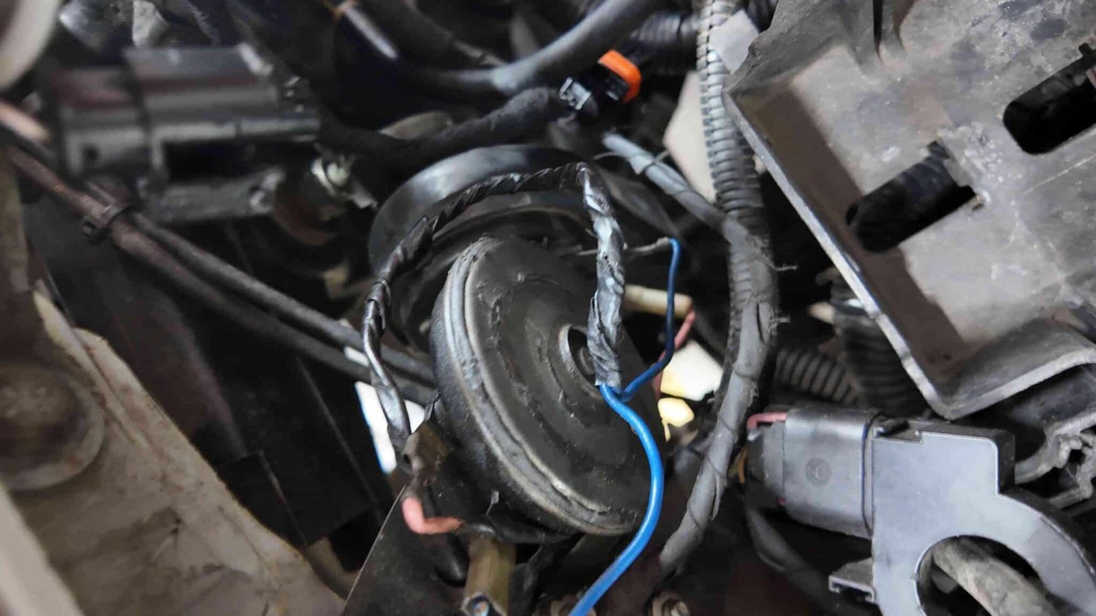 Kiểm tra máy phát điện (Alternator)