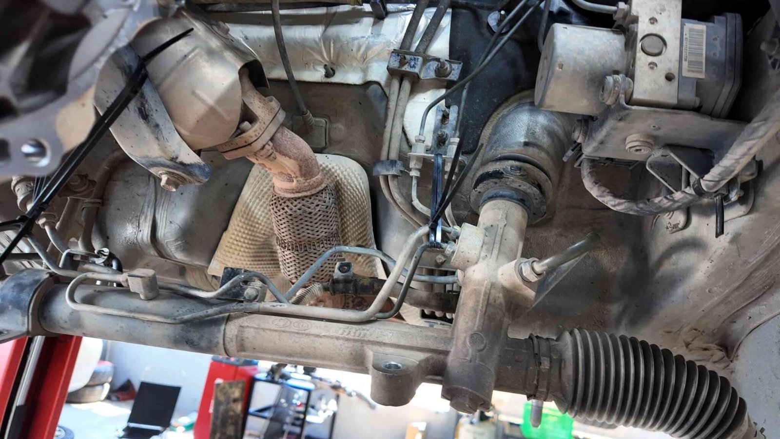 Lệch lái, tụt lái