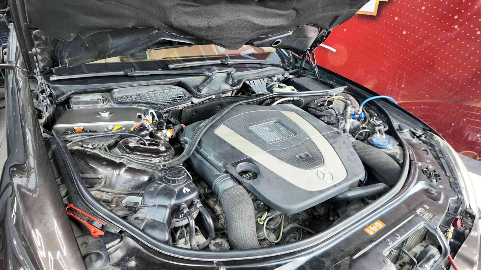 SỬA CHỮA HỘP ĐIỀU KHIỂN NGUỒN BÌNH ẮC QUY MERCEDES-BENZ S400 4 Quy trình kiểm tra và chẩn đoán tại Ves Workshop