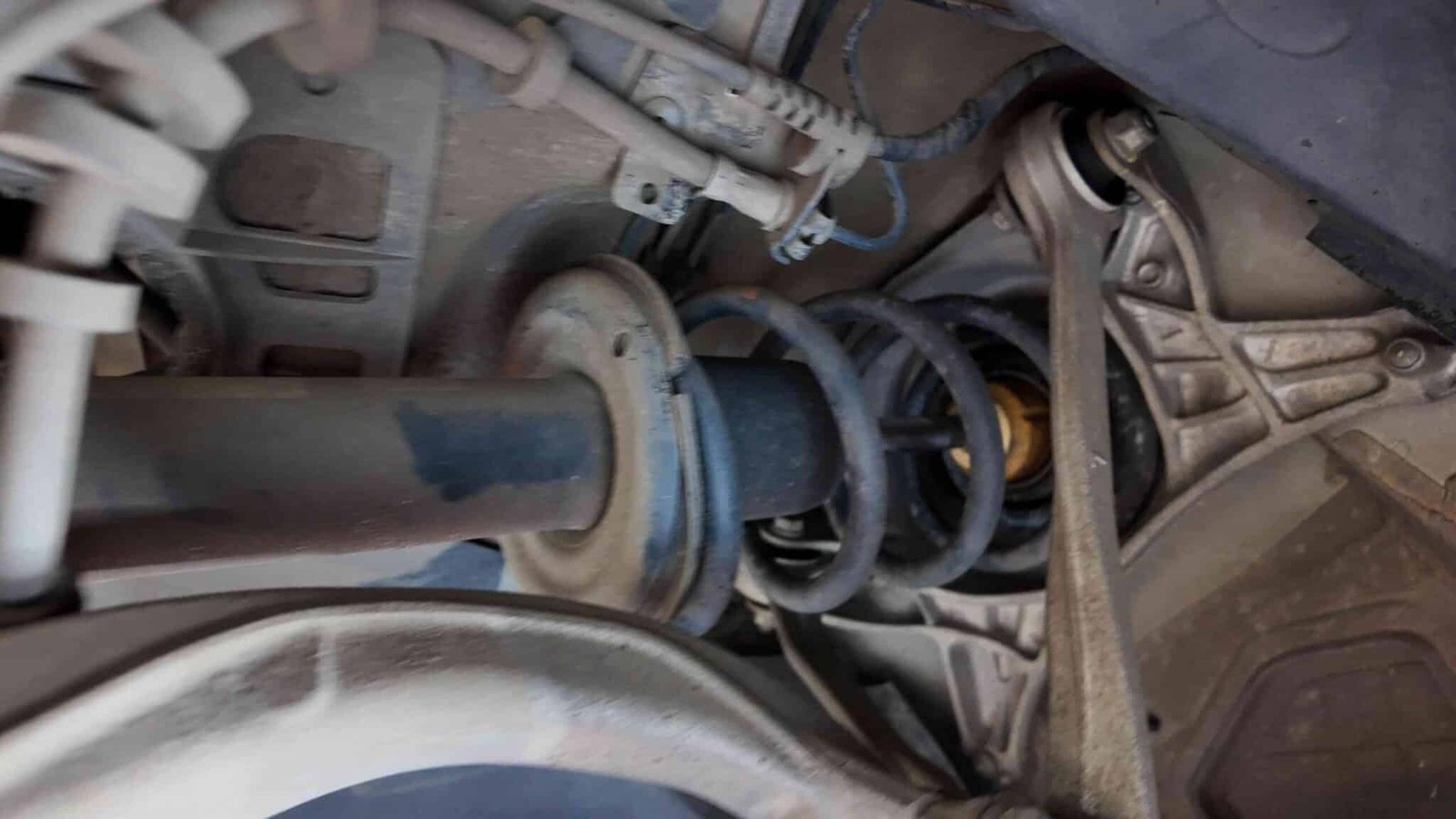 BẢO DƯỠNG HỆ THỐNG GẦM AUDI A4 TẠI VES WORKSHOP 8 Lý do bạn nên chọn Ves Workshop