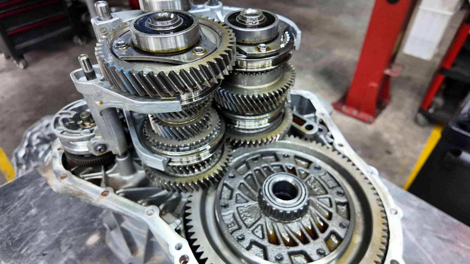 Dịch vụ bảo dưỡng hộp số Ford EcoSport tại Ves Workshop