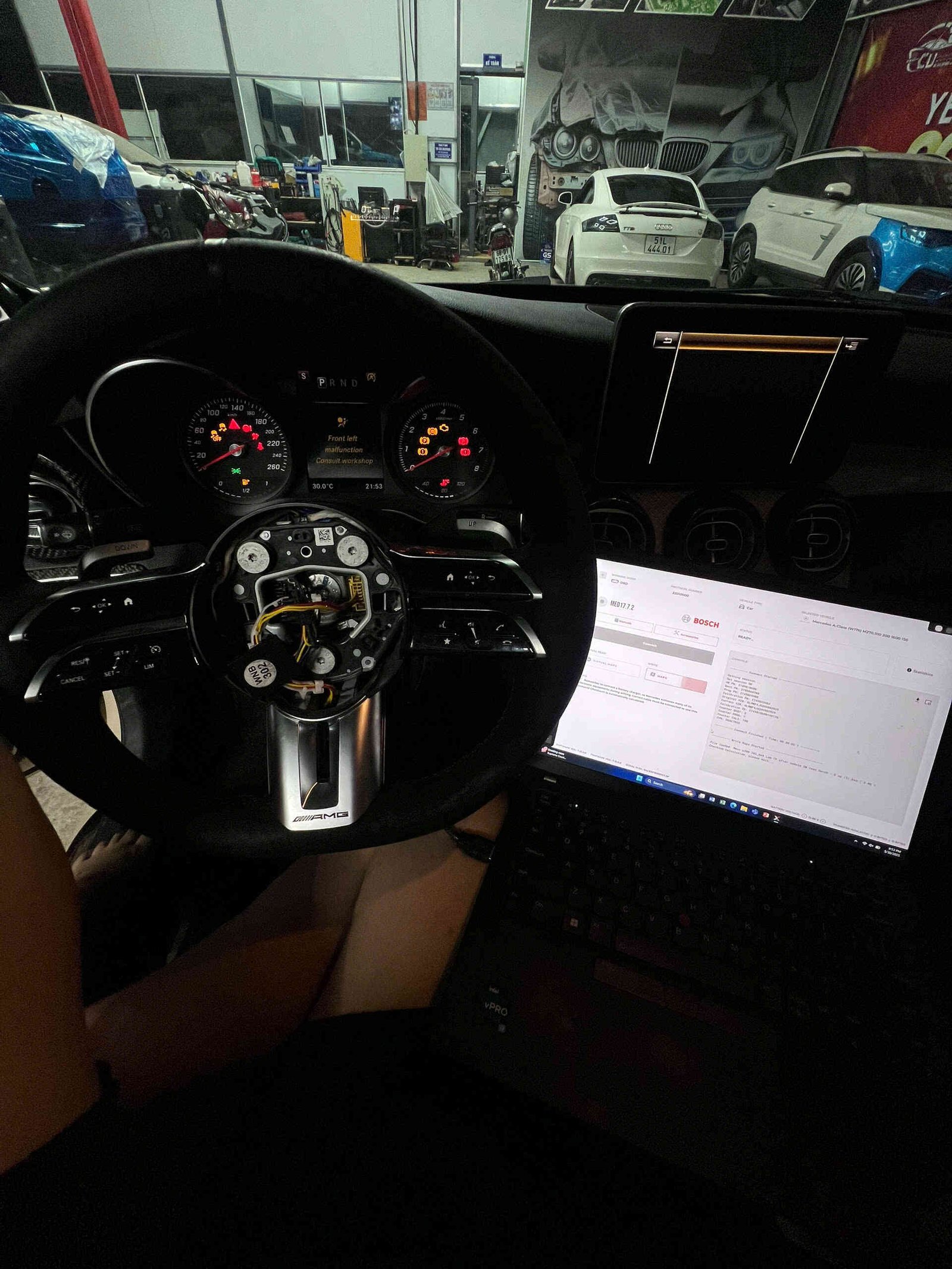 Giải Pháp Remap ECU Cho Mercedes-Benz C300 2017