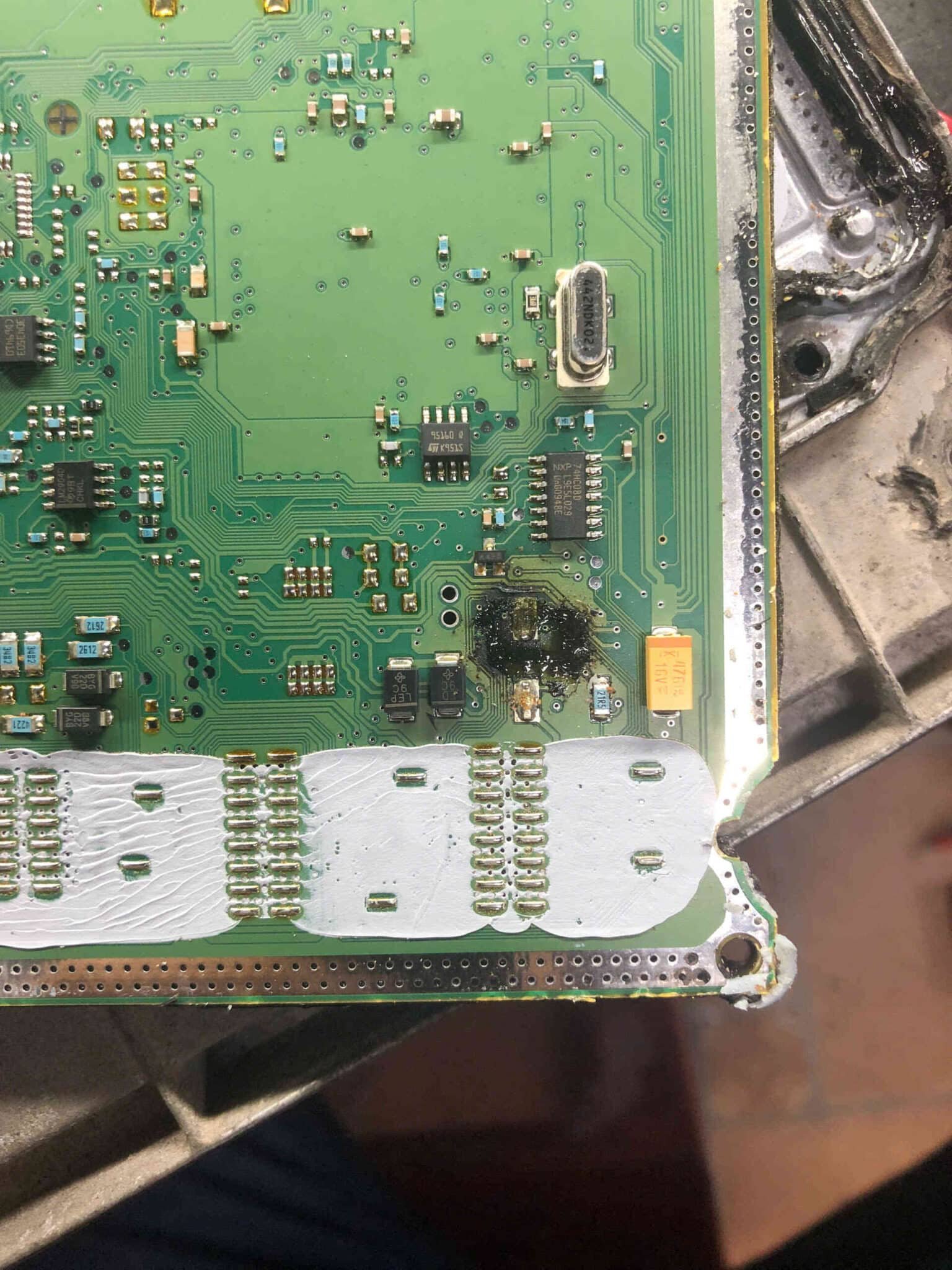 Có cần phải cài lại chìa khóa hoặc đồng bộ sau khi sửa ECU?