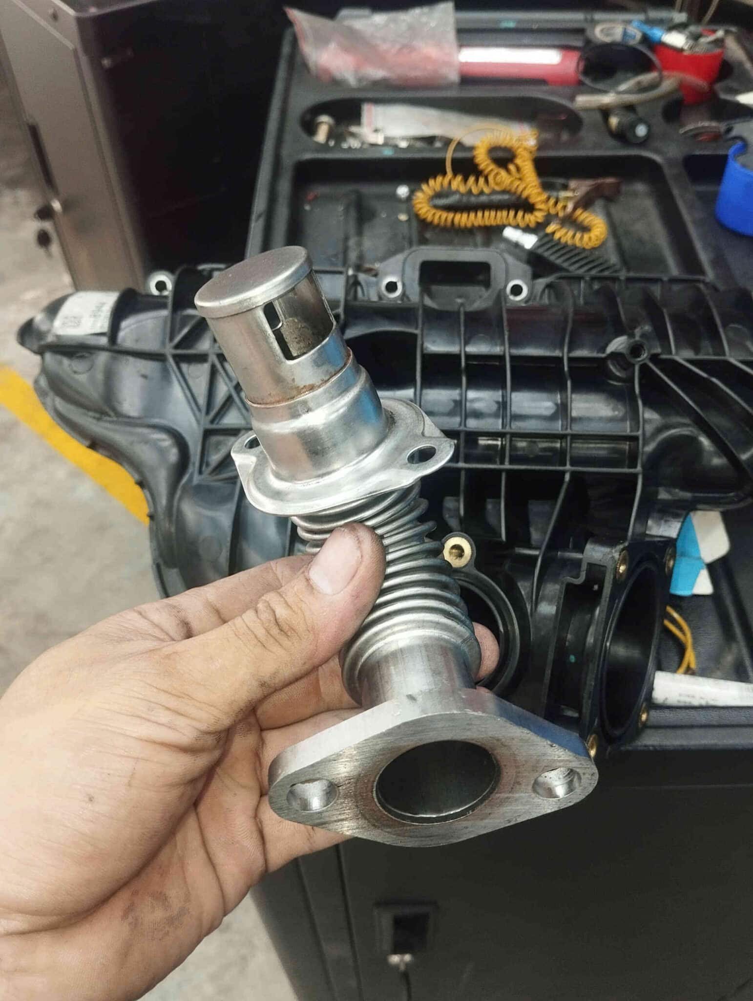 Lợi ích khi vệ sinh kim phun và họng nạp định kỳ