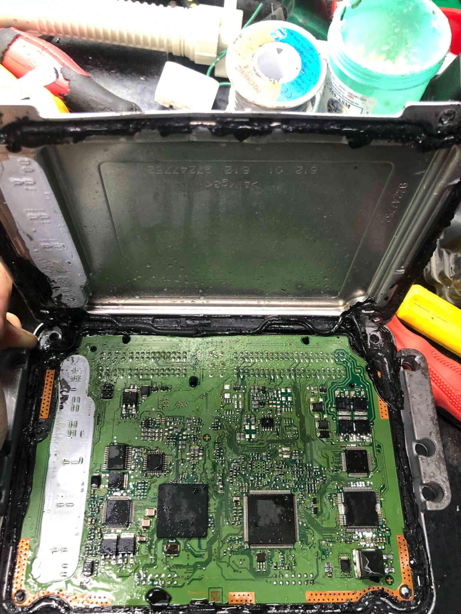 Quy trình tiếp nhận – kiểm tra – sửa chữa ECU Toyota chuyên nghiệp