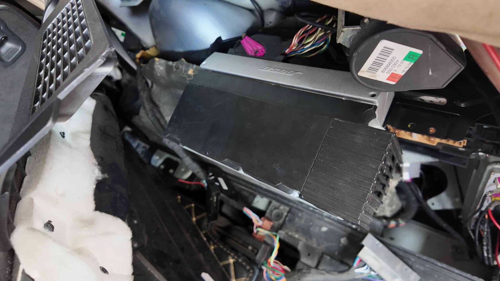 Nguyên nhân phổ biến gây hư hỏng cụm DVD Audi Q7