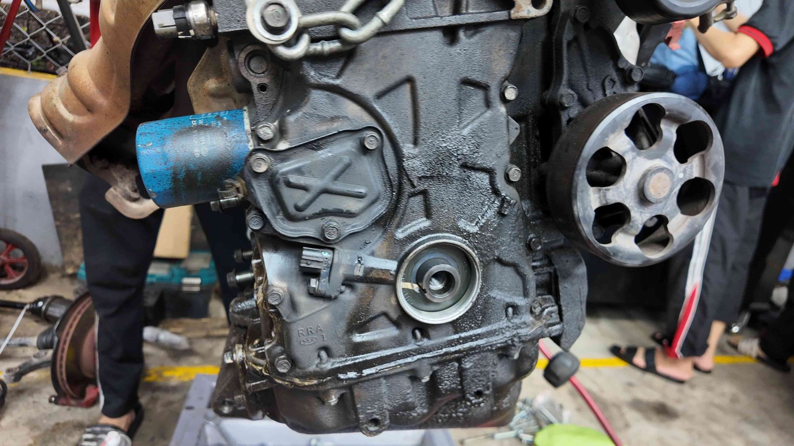 Quy Trình Kiểm Tra & Sửa Chữa Rò Rỉ Dầu Động Cơ Honda Civic – Chi Tiết Toàn Diện