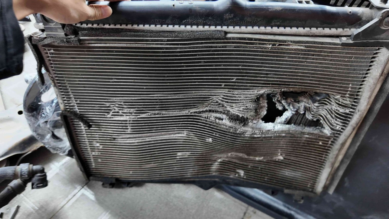 CHUYÊN SỬA CHỮA VÀ PHỤC HỒI XE TAI NẠN PEUGEOT 2008 TẠI VES WORKSHOP 1 Tư vấn lựa chọn phụ tùng & chi phí dự kiến