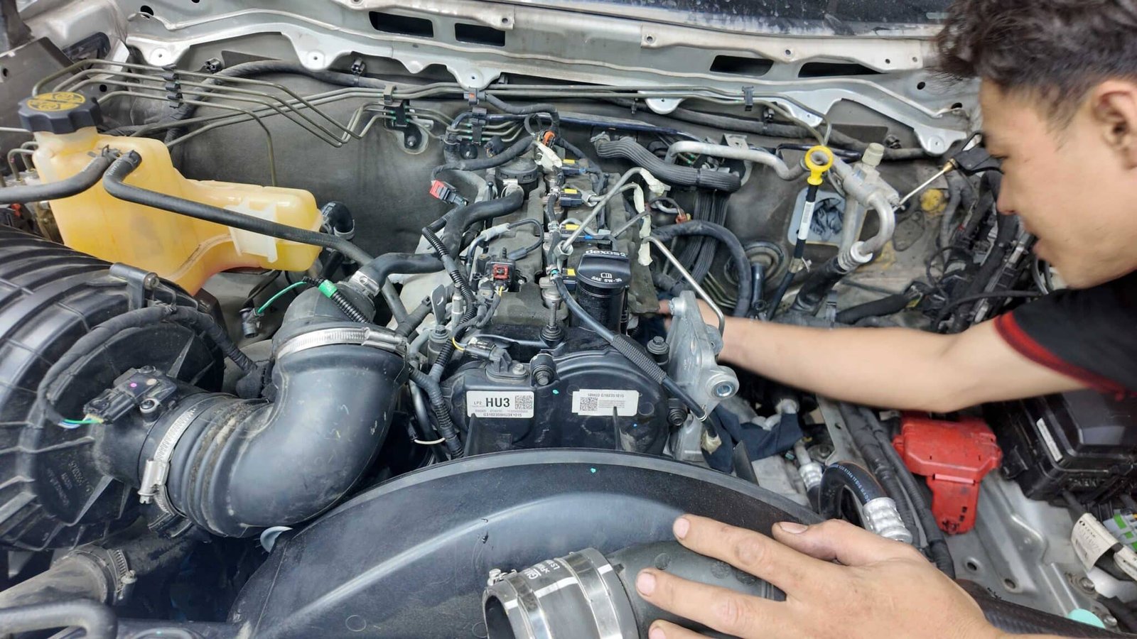 Giới thiệu dịch vụ vệ sinh kim phun và họng nạp Chevrolet Trailblazer