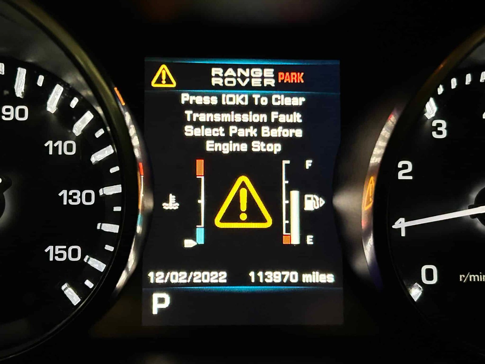 Dấu Hiệu Nhận Biết Hộp Số Range Rover Evoque Bị Vào Nước