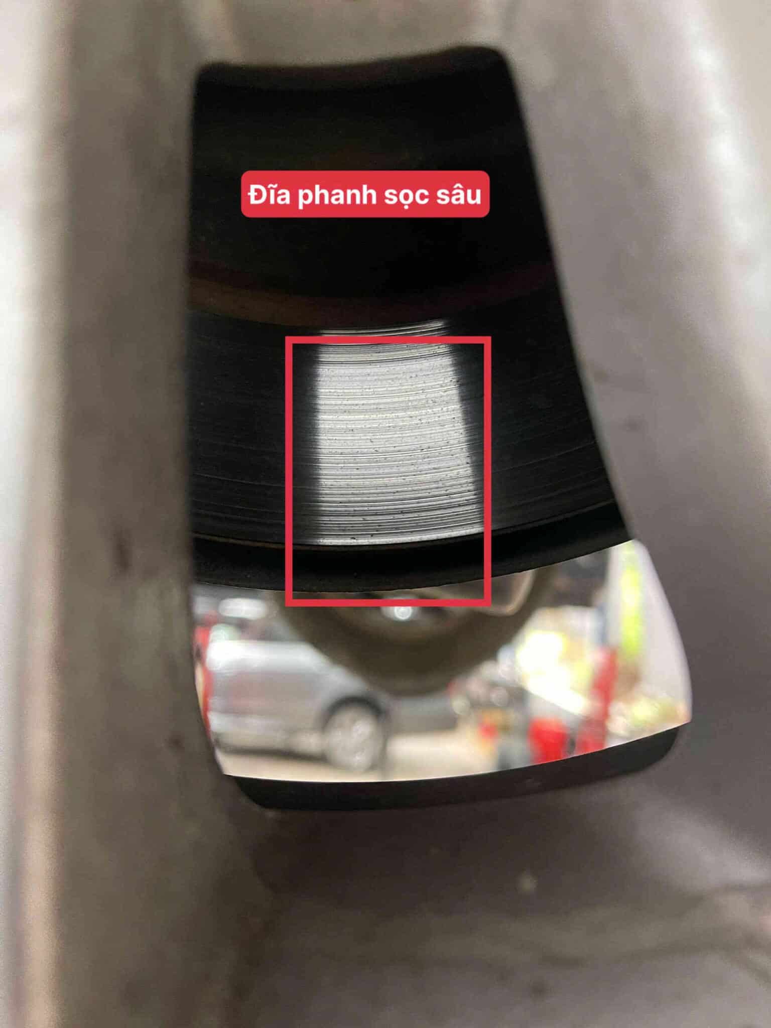 Những dấu hiệu cảnh báo cần bảo dưỡng gầm xe Những dấu hiệu cảnh báo cần bảo dưỡng gầm xe