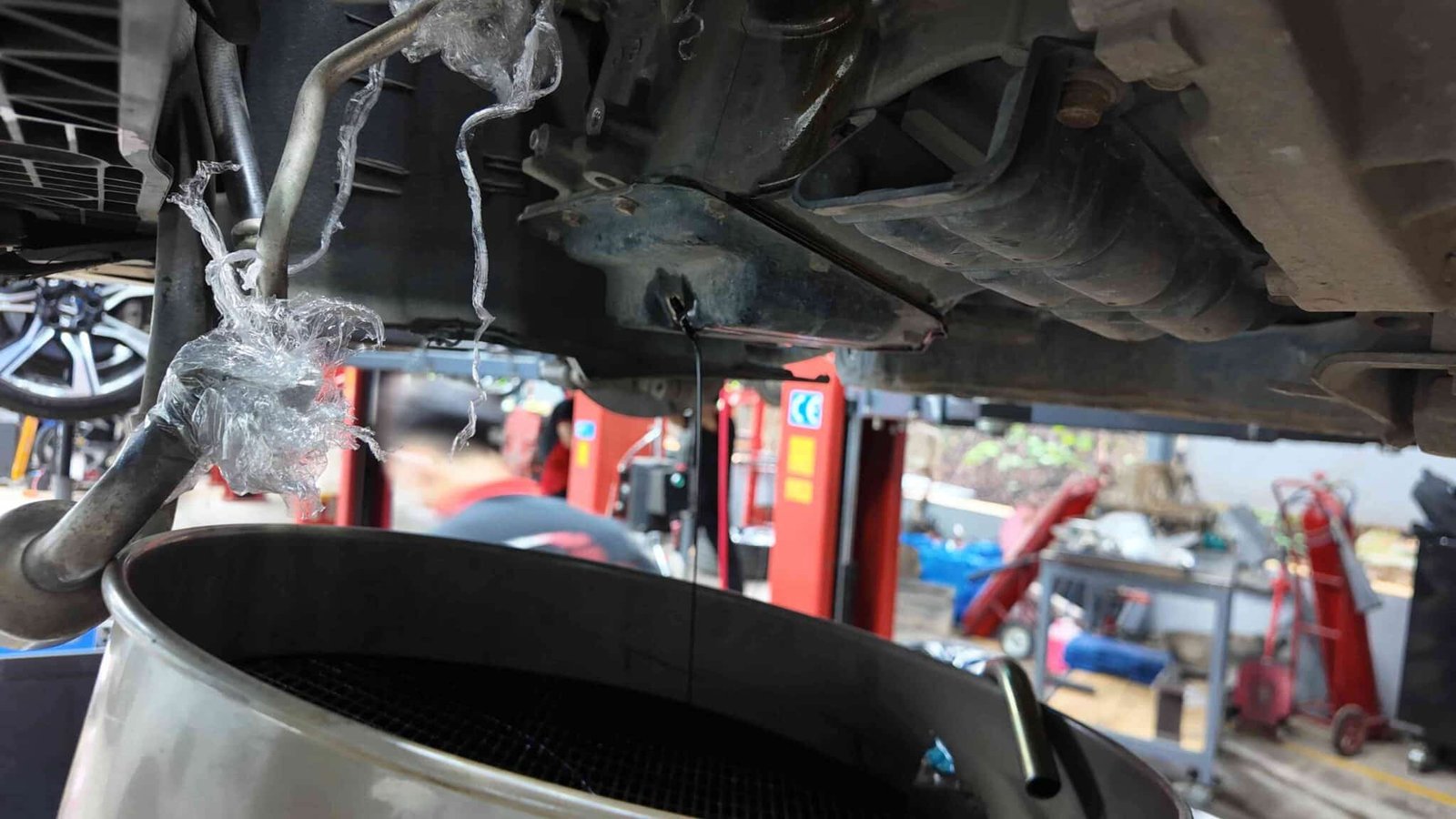 Quy trình bảo dưỡng hệ thống gầm tại Ves Workshop Quy trình bảo dưỡng hệ thống gầm tại Ves Workshop